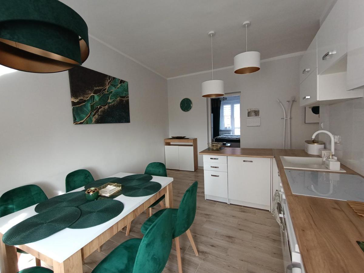Szmaragdowy Apartament Przy Ulicy Opolskiej Tarnowskie Góry Exterior foto
